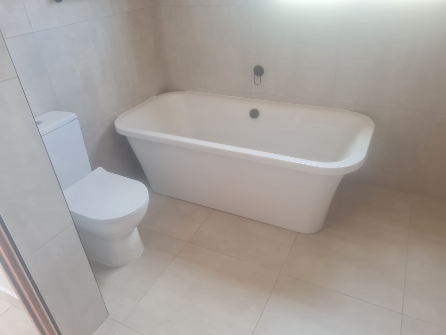 3 Bedroom Property for Sale in Somerton Estate Free State